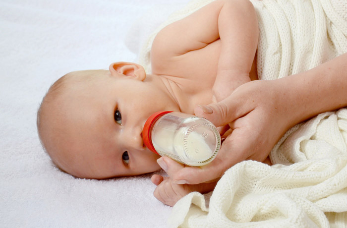 Wie viel Vitamin D für Babys zum Schutz vor Rachitis? 
